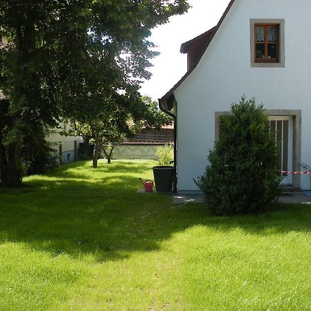 Boutiquehotel Goldene Rose - Self-Check-In Ротенбург об дер Таубер Екстериор снимка