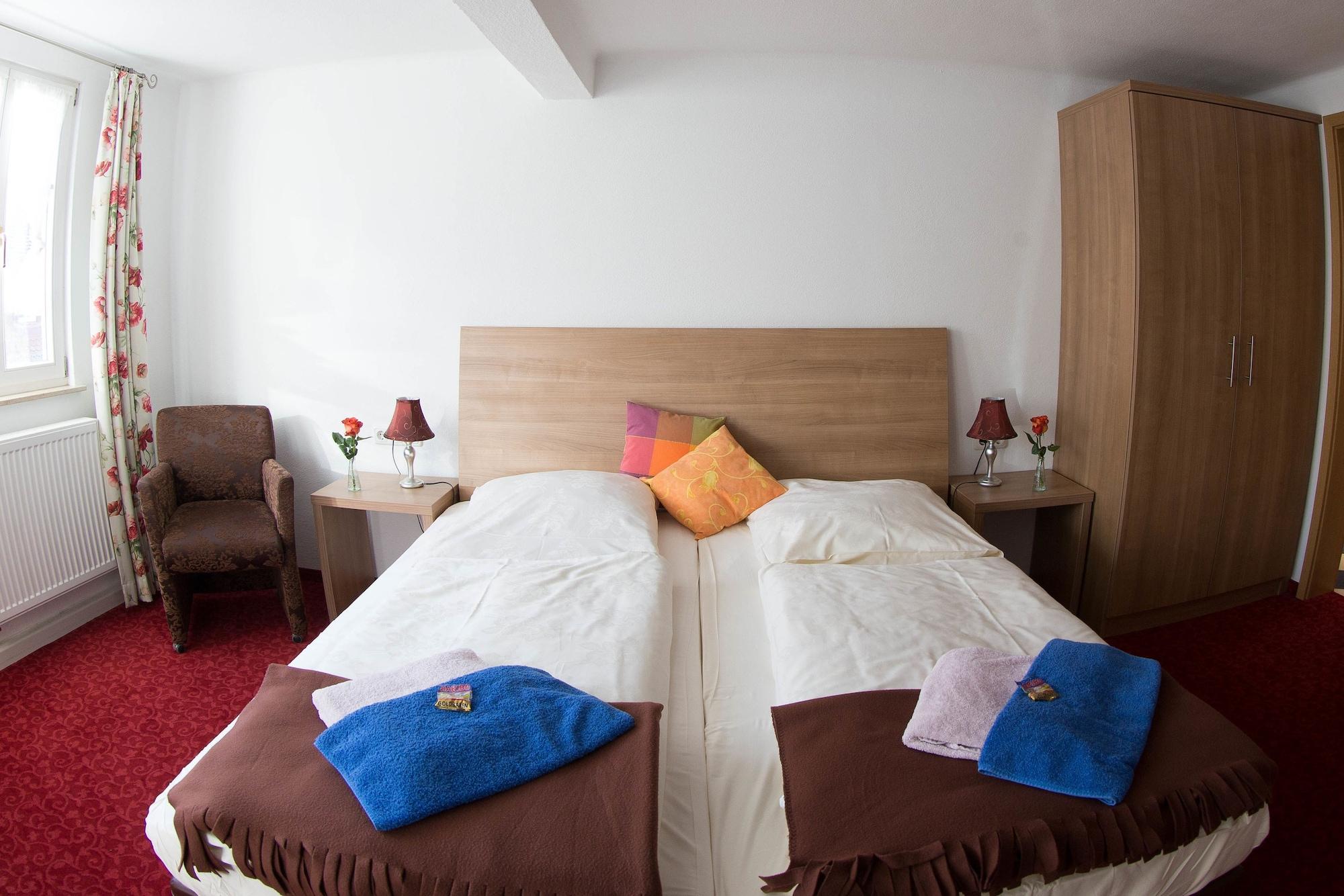 Boutiquehotel Goldene Rose - Self-Check-In Ротенбург об дер Таубер Екстериор снимка