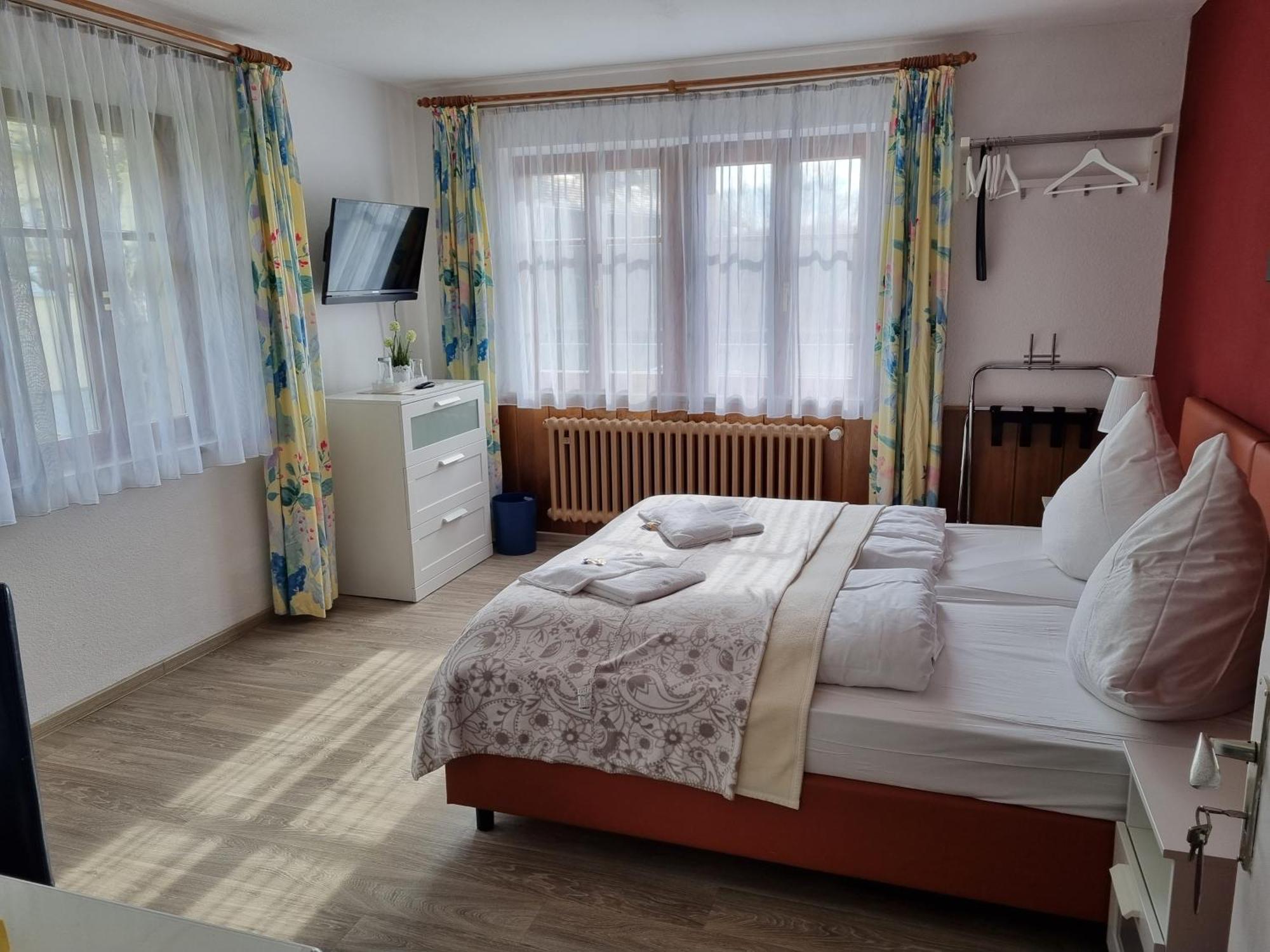 Boutiquehotel Goldene Rose - Self-Check-In Ротенбург об дер Таубер Екстериор снимка