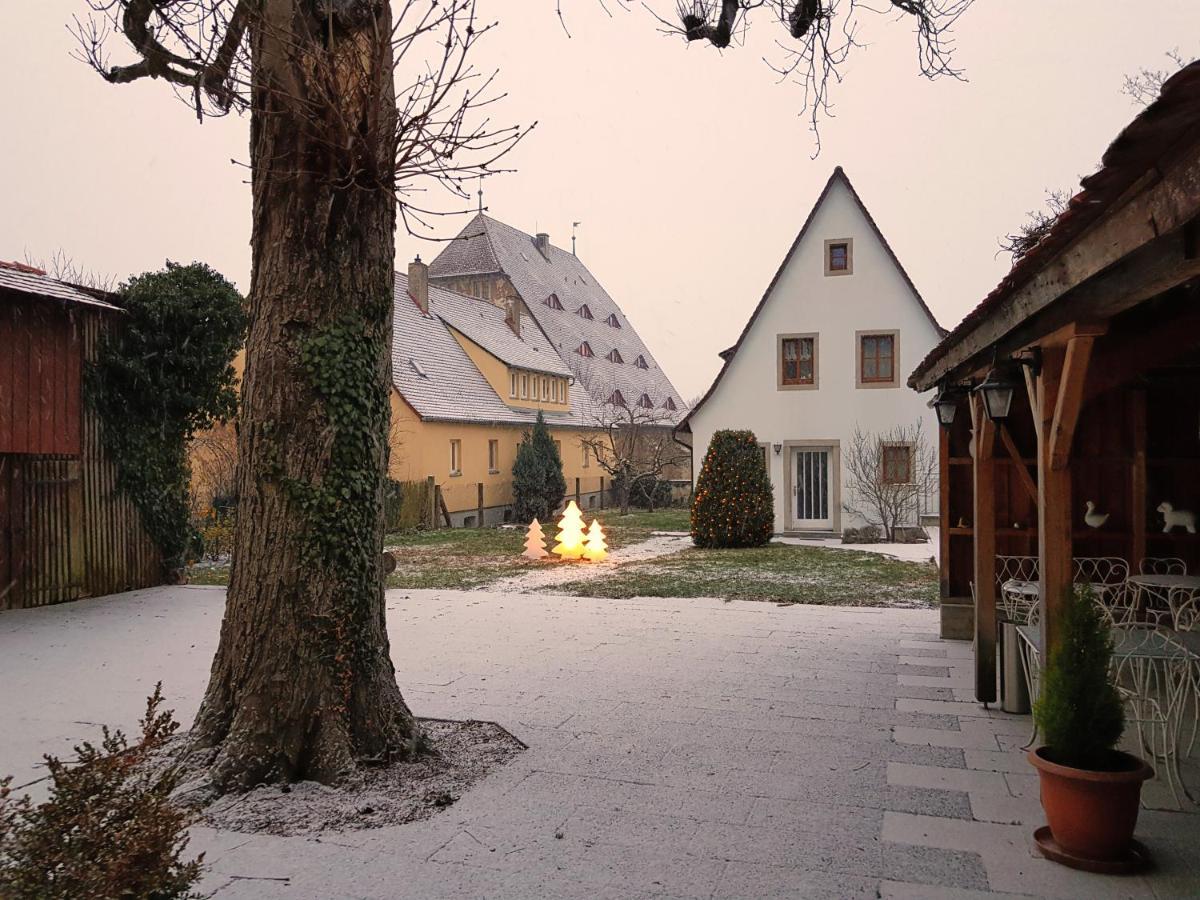 Boutiquehotel Goldene Rose - Self-Check-In Ротенбург об дер Таубер Екстериор снимка